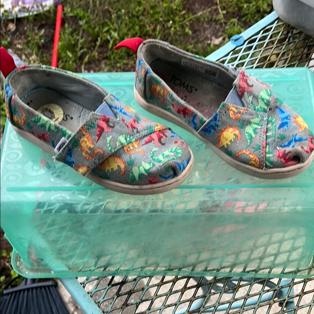 Toms Gray Sneakers Comfortable Stylish Footwear, 9T